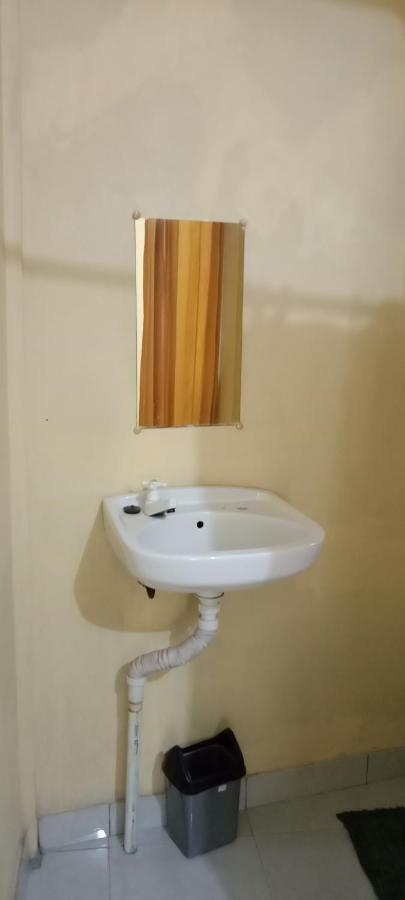 Honey Home Kuta  Екстер'єр фото